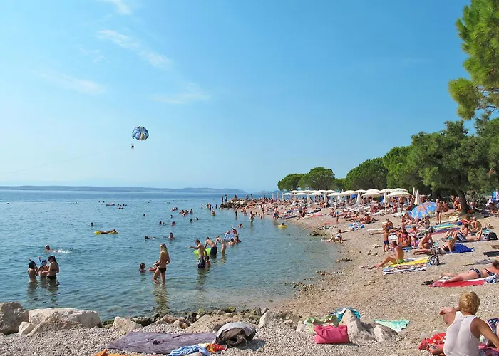 Fuer 2-3 Personen Mit Balkon By Interhome * Crikvenica