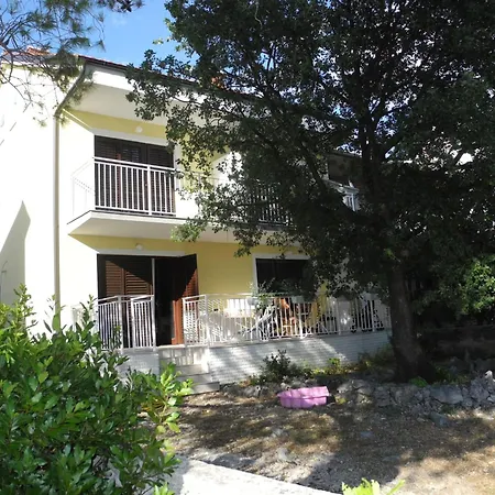 Fuer 2-3 Personen Mit Balkon By Interhome Apartman Crikvenica