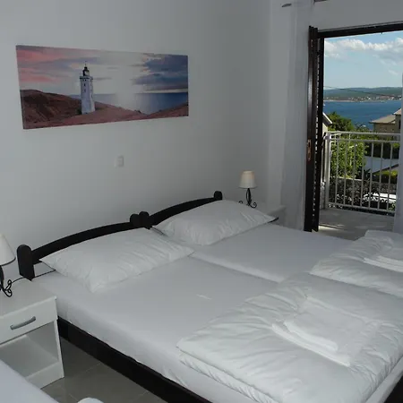 Fuer 2-3 Personen Mit Balkon By Interhome Apartman
