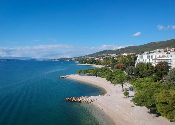 Fuer 2-3 Personen Mit Balkon By Interhome Crikvenica